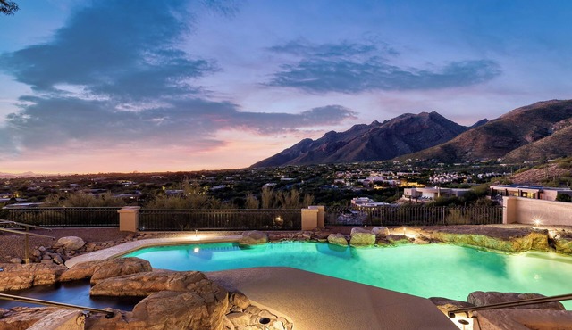 Sonoran Sunset: Mountain Views, Heated Pool, Spa
