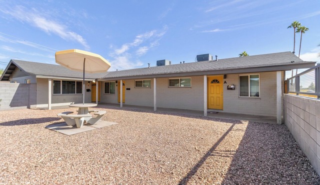 Spacious 3-bedroom apartment in delightful Phoenix