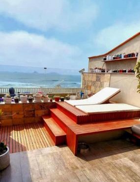 Spacious 4BR Duplex with Pool in Punta Hermosa
