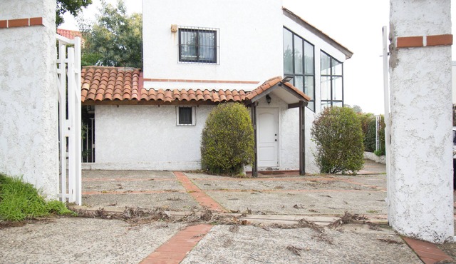 Spacious house in Reñaca, Viña del Mar, for 10 people, excellent location