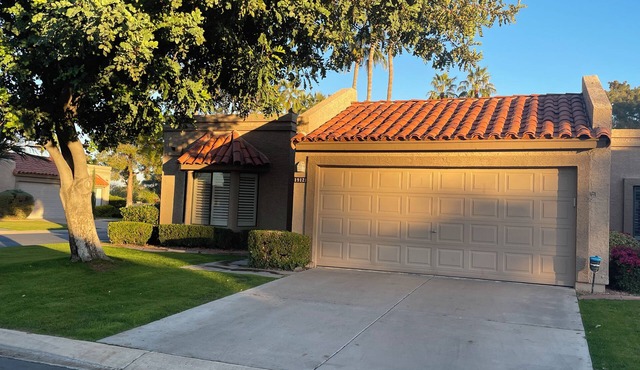 STEPS FROM THE GREENS, MINUTES FROM EVERYTHING - LIVE THE WESTBROOK LIFESTYLE!