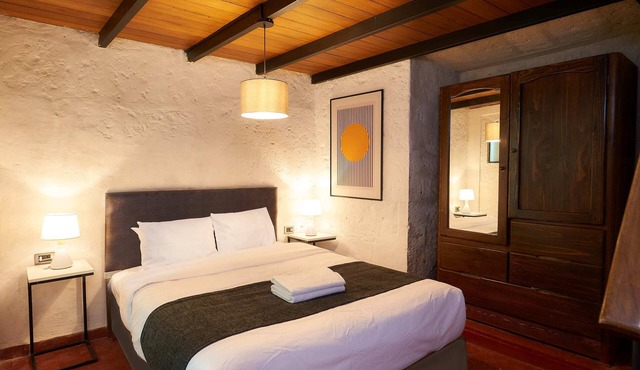 Studio Room with 2 Beds in Vibrant Arequipa City