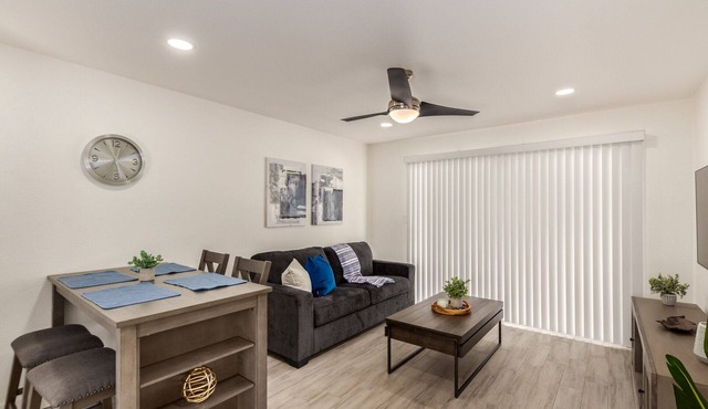 Stunning 2br Furnished Condo Old Town Scottsdale - Pet Friendly | PP322E