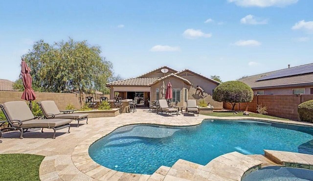Stunning Arizona Desert Oasis - you'll never want to leave!
