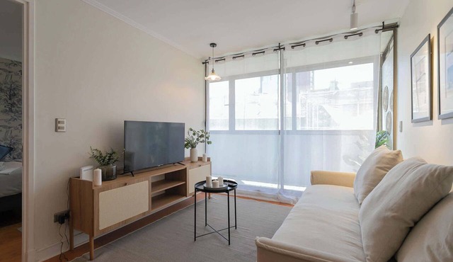 Stunning Providencia Apt. with Pool & Free Parking