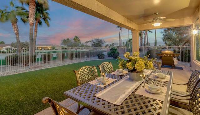 Sun City Grand Model Home! Golf Course Front!