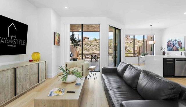 SWSS 3BR Golden Horizon | Troon Views, Pool, Hot Tub, Elevator & 30‑Day Minimum