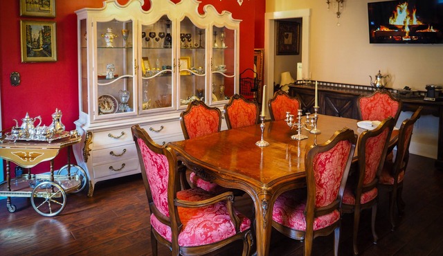 The 4th Ave House/Suite Located in Downtown Tucson