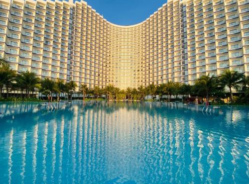 The AZURE Arena Cam Ranh Resort