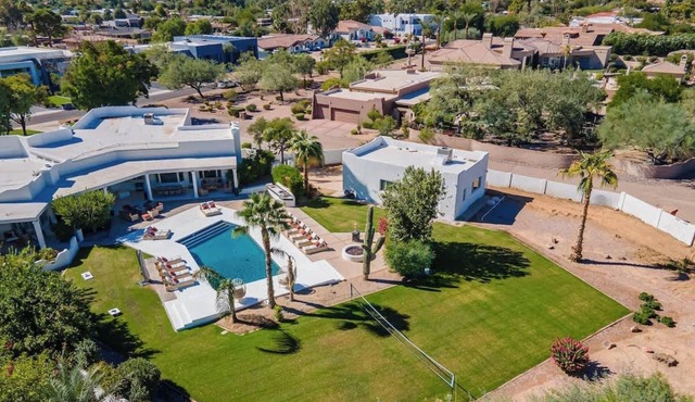 The Blue Cove Oasis | 8 Bedroom 7 Bathroom 17+Beds