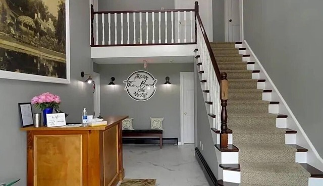 The Bond Inn Room #9