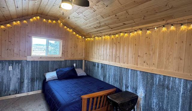 The Krooked Cabin, it’s cozy and comfy and ithas character
