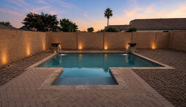 The Sunset on Sunray Retreat w/private pool