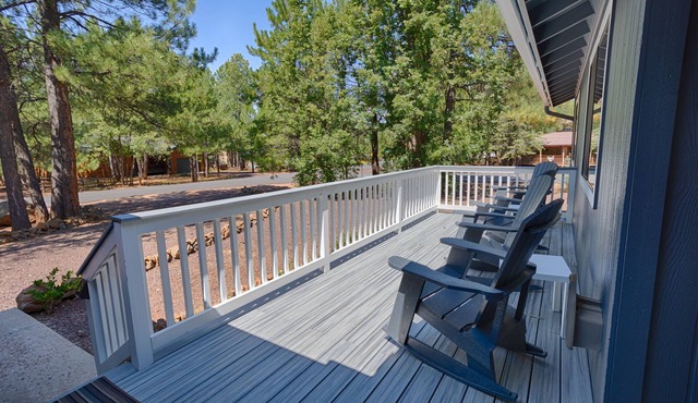 Tranquility and Beauty in the Heart of Pinetop Lakes