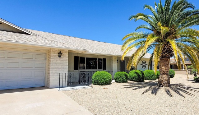 Two bedroom, two king size beds, two bathrooms, laundry room.Sleeps 6-8.