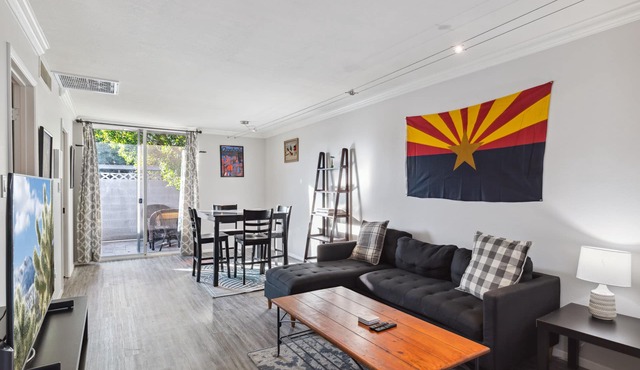 Updated Arcadia Lite Condo- 10 Minutes to Old Town and Sky Harbor