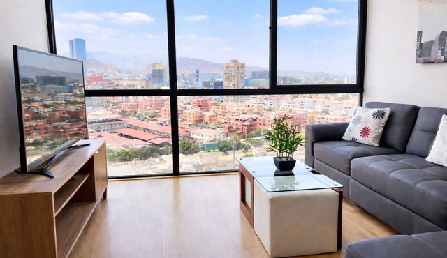 Vibrant City Hub | Connectivity | Steps from San Borja San Isidro Biz Districts