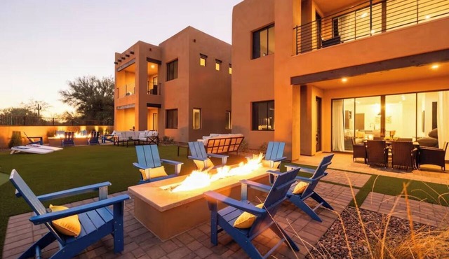 Villa 1 at Troon North, Luxury Golf Retreat with Pool Table