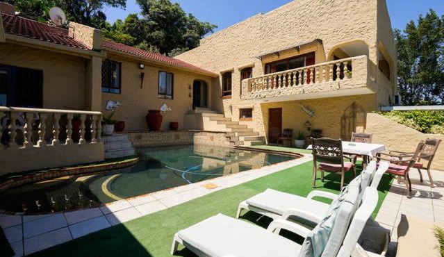 Villa Valencia
