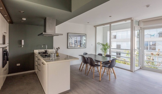 w 2BR Apartment With Balcony Near Larcomar