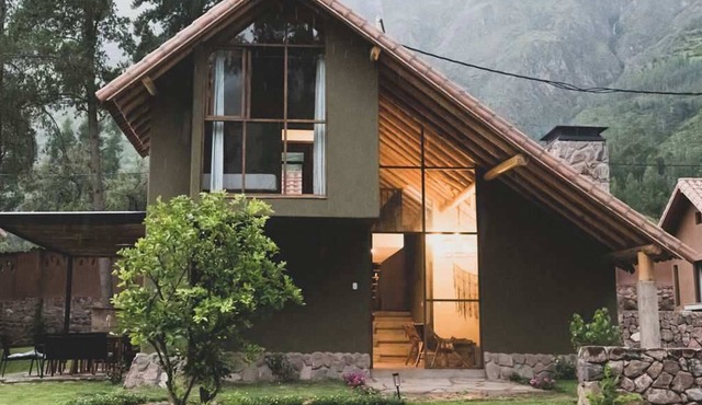 w Calm 4BR Villa w Fireplace in Sacred Valley