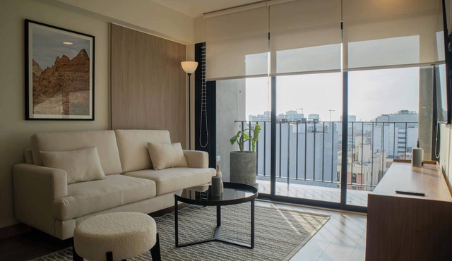 w* | Engaging 2BR w/balcony in Miraflores