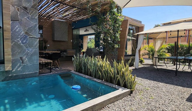 w* | Quiet 2BR Villa w/Pool & Games in Ica