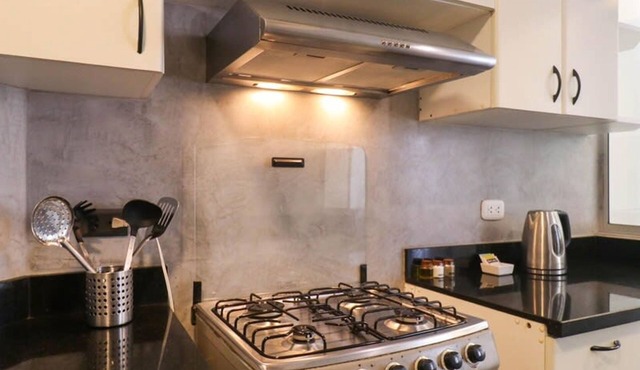 w Upscale 2BR Near Larcomar Miraflores