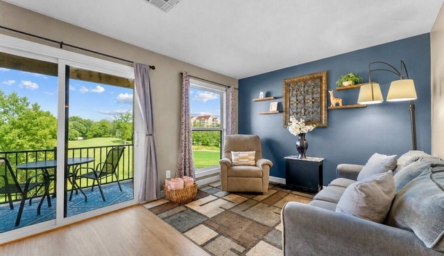 Walk-In Pointe Royale Condo - Golf Course Pond View - Pools, Hot Tub & Clubhouse