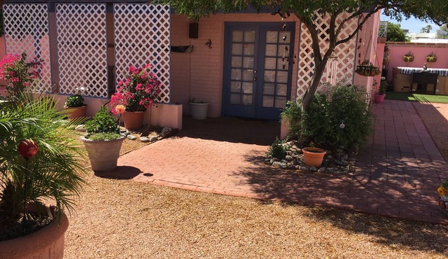 Welcome to Casa Hibiscus! Amenities galore! bike+bbq+fire pit ! Pets!
