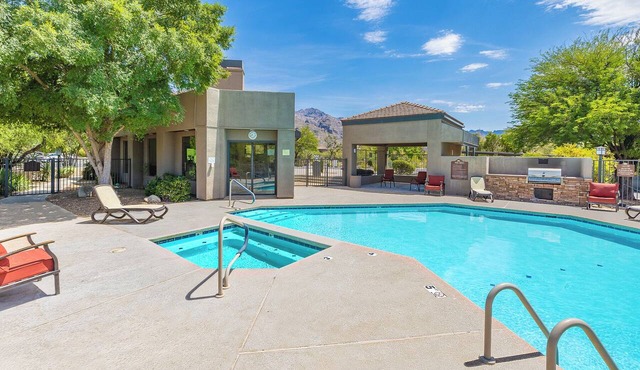 Your Stress-Free Tucson Escape + Pools, Spas, Golf, Hiking & Relaxation