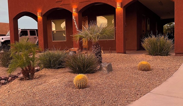 Yuma Foothills Paradise with RV-Hookup, Wi-Fi, AC and more! Pet friendly, too!