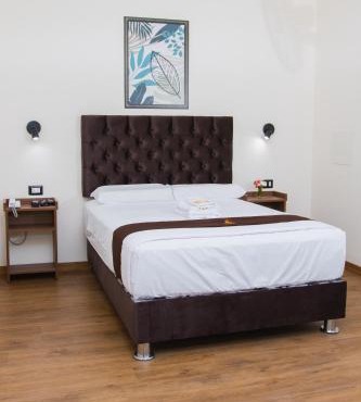 Zentra Plaza Hotel & Cowork