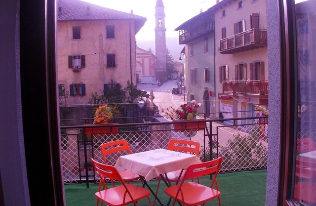 Holiday apartment Tiarno di Sotto for 1 - 4 persons with 2 bedrooms - Holiday apartment