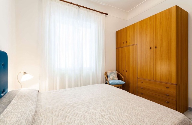 My Rental Homes - Casa Dorothea 1 with shared pool, 3 bedrooms,up to 6 sleeps.