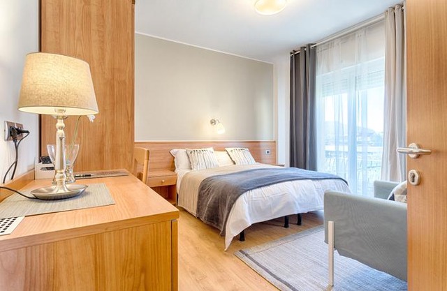 Vignola Rooms Avio