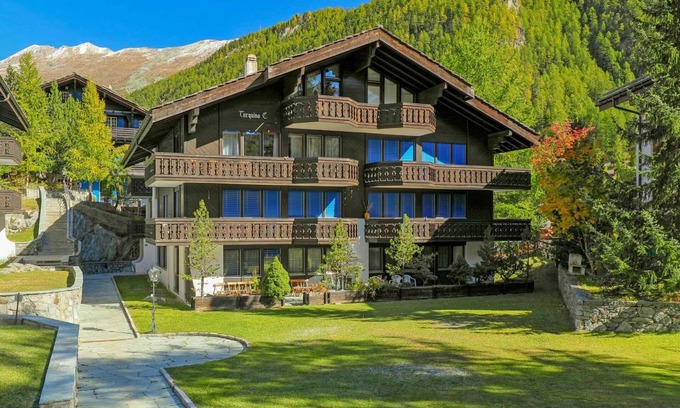 Zermatt Apartment | 100 m² Apartment ∙ 2 bedrooms ∙ 6 guests