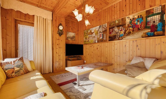 Roncone Apartment | 100 m² Apartment ∙ 2 bedrooms ∙ 4 guests
