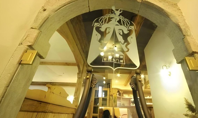 Flavon Bed & Breakfast | 100 m² Bed and breakfast ∙ 6 bedrooms ∙ 24 guests