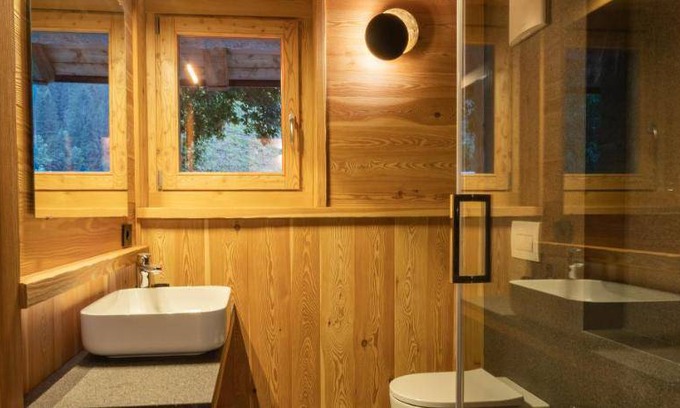Carisolo Ski Chalet | 100 m² Chalet ∙ 4 bedrooms ∙ 8 guests