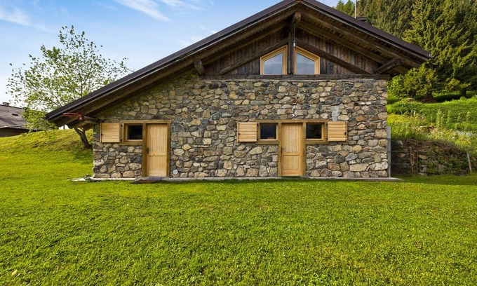 Sella Giudicarie Cabin | 120 m² Cabin ∙ 2 bedrooms ∙ 6 guests