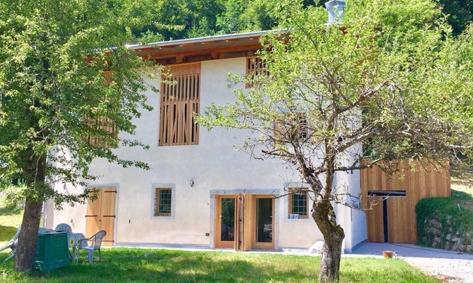 Ledro House | 200 m² House ∙ 3 bedrooms ∙ 14 guests