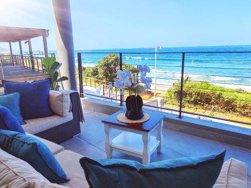 Umdloti Apartment | 220 m² Apartment ∙ 3 bedrooms ∙ 6 guests
