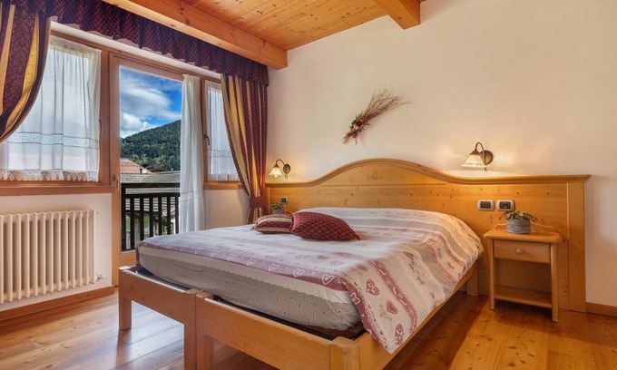 Caderzone Terme Resort | 25 m² Private room ∙ 1 bedroom ∙ 2 guests