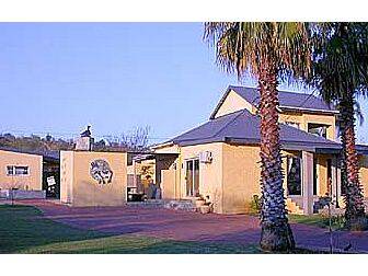 Ladysmith Apartment | 250 m² Apartment ∙ 6 bedrooms ∙ 2 guests