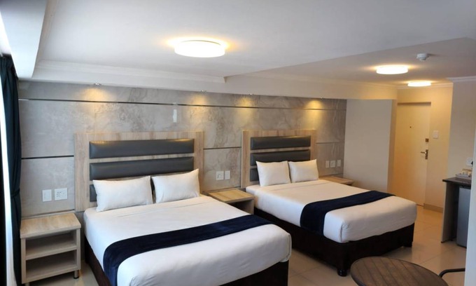 Port Shepstone Hotel | 27 m² Hotel ∙ 4 guests