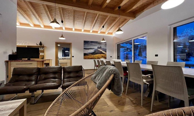 Selva di Val Gardena House | 300 m² House ∙ 7 bedrooms ∙ 17 guests