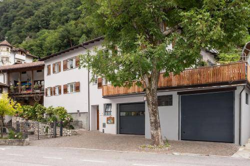 Salorno House | 33 m² Farmhouse ∙ 4 guests