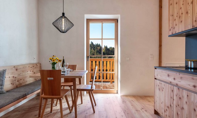 Petersberg Apartment | 40 m² Apartment ∙ 2 bedrooms ∙ 4 guests