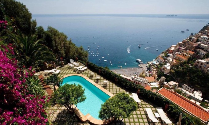 Positano Villa | 400 m² Villa ∙ 8 bedrooms ∙ 16 guests